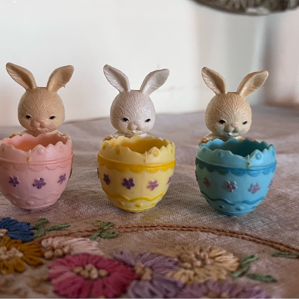 3 Vintage Easter Bunny with Egg Miniatures Candy Holders 1980’s plastic